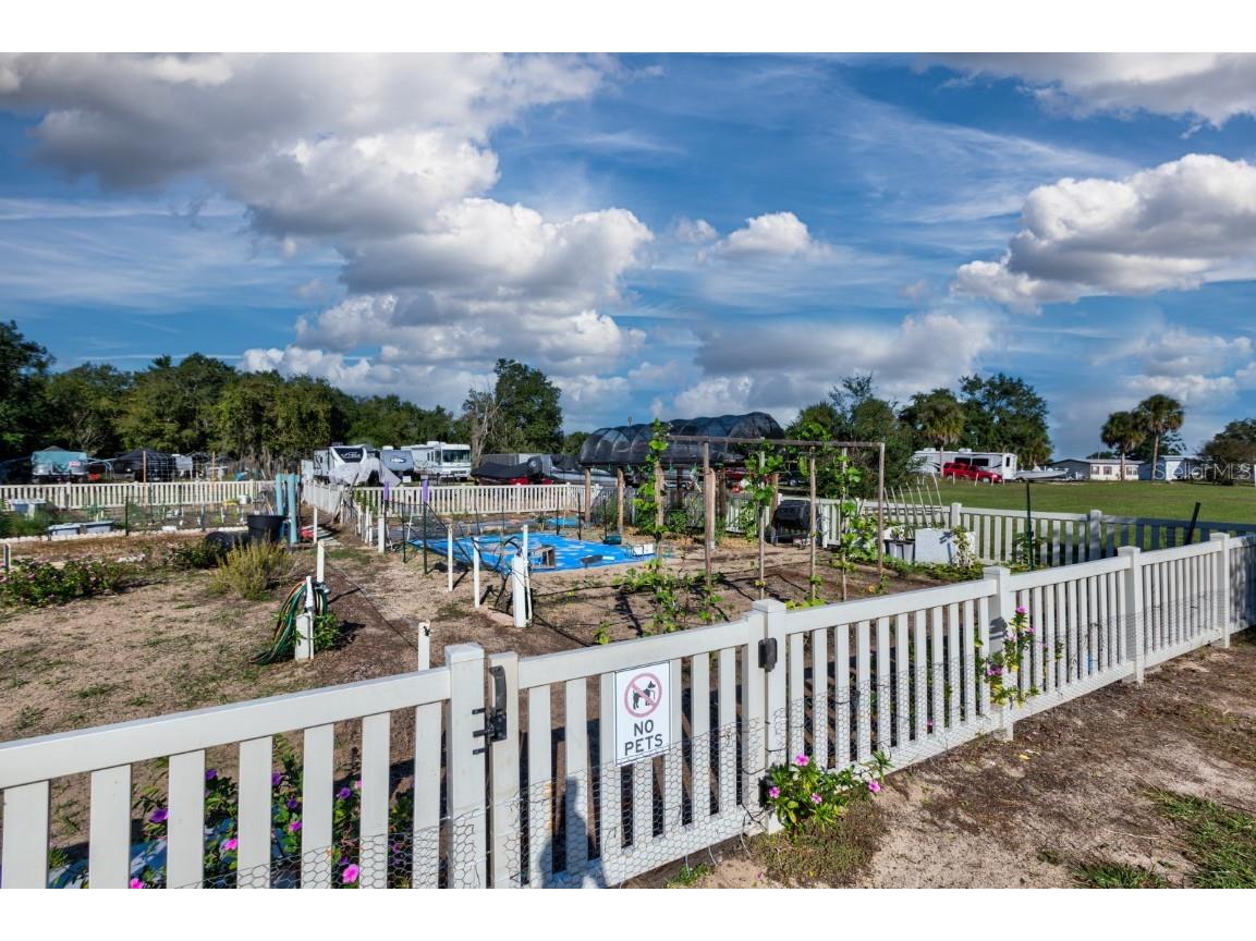 1050 Geneva Way Grand Island FL 32735 G5103080 image38