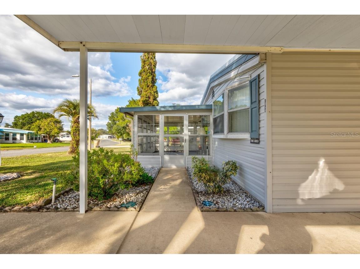 1050 Geneva Way Grand Island FL 32735 G5103080 image4