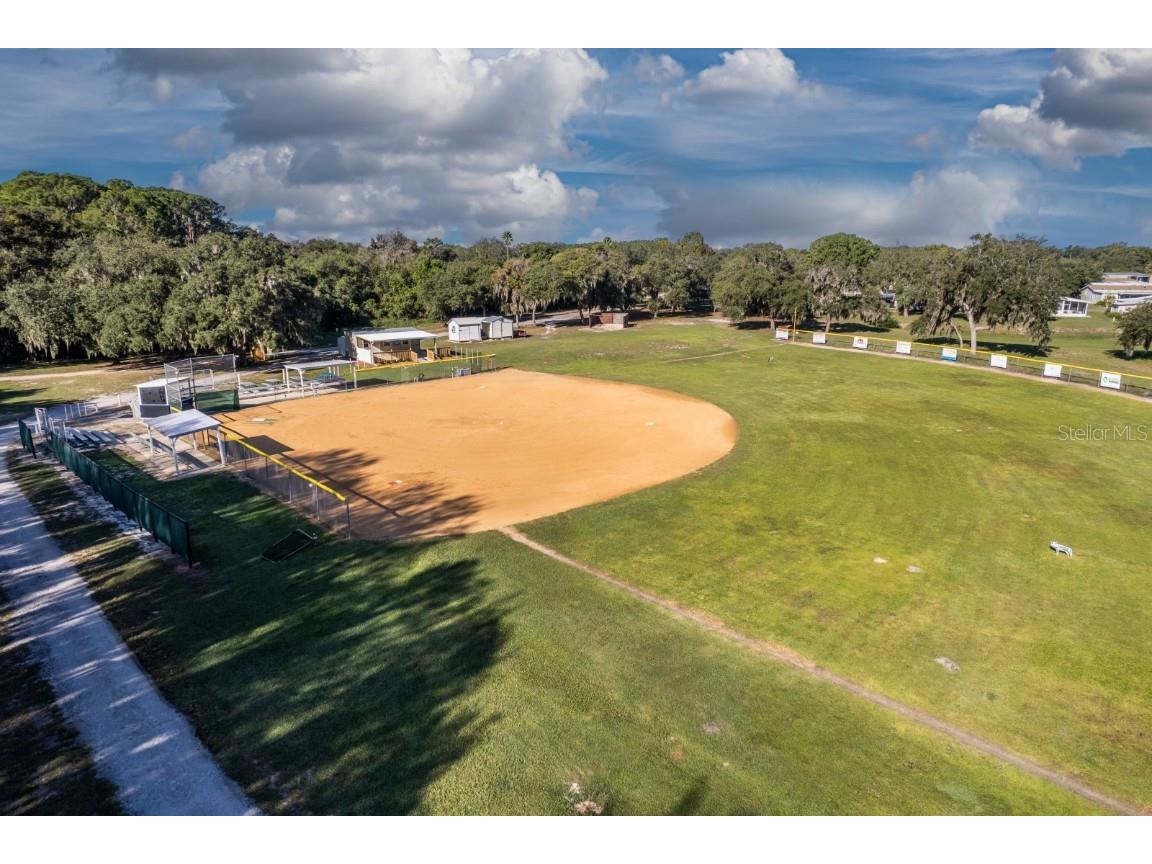 1050 Geneva Way Grand Island FL 32735 G5103080 image42