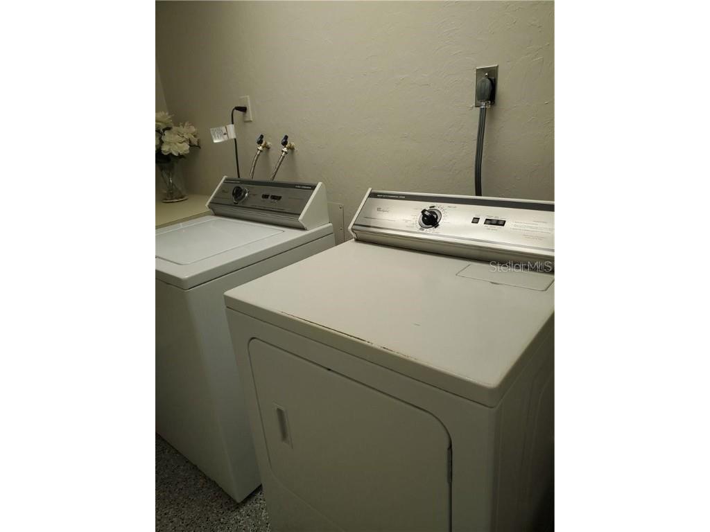 1050 Longboat Club Road #1006 Longboat Key FL 34228 - GULF OF MEXICO A4552081 image32