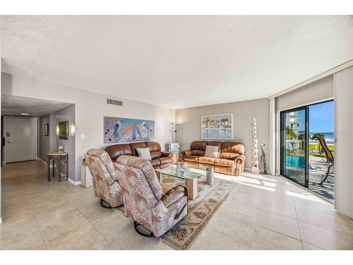 1050 Longboat Club Road #301 Longboat Key FL 34228 - GULF OF MEXICO A4672422 image14