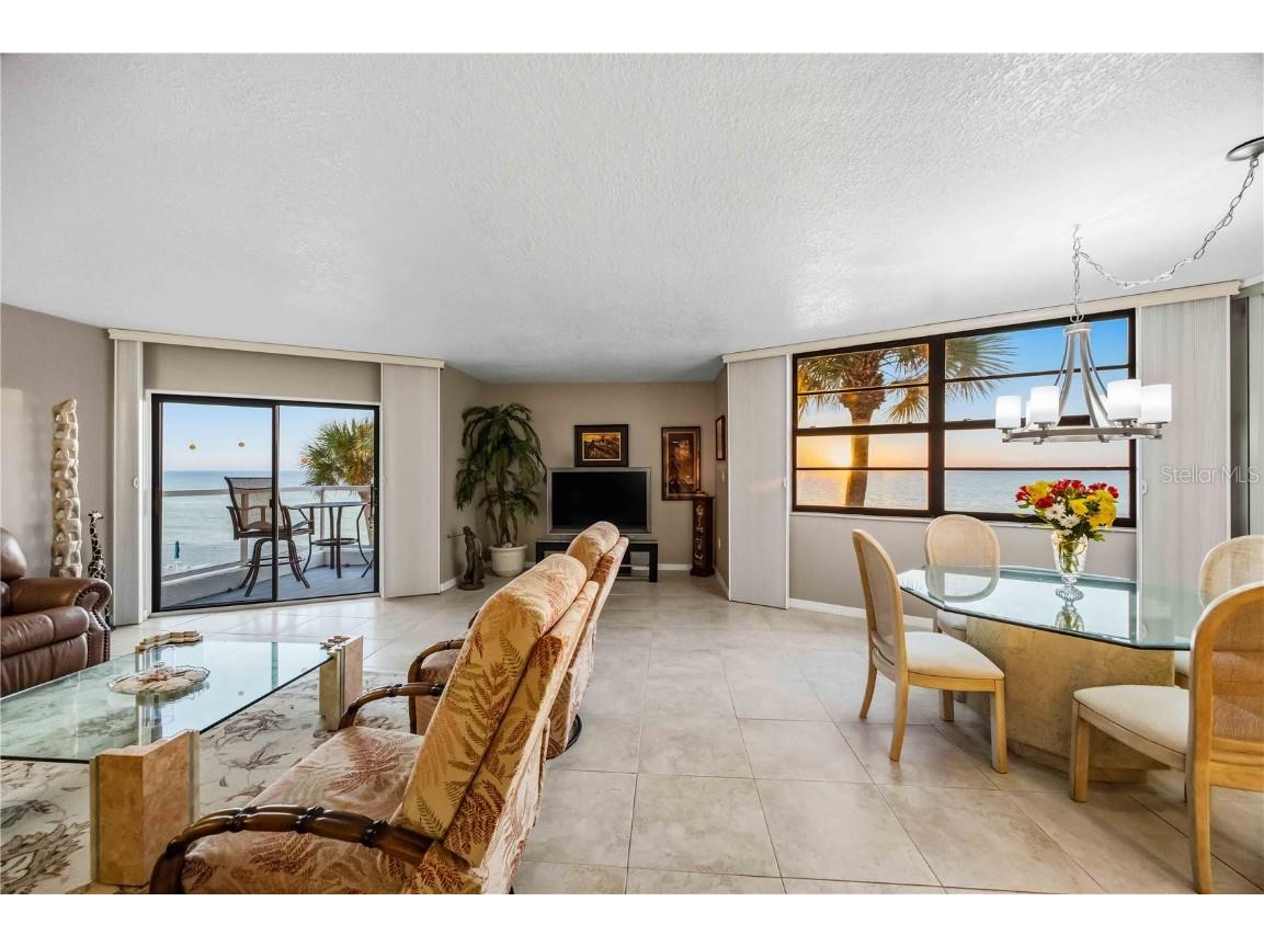 1050 Longboat Club Road #301 Longboat Key FL 34228 - GULF OF MEXICO A4672422 image16