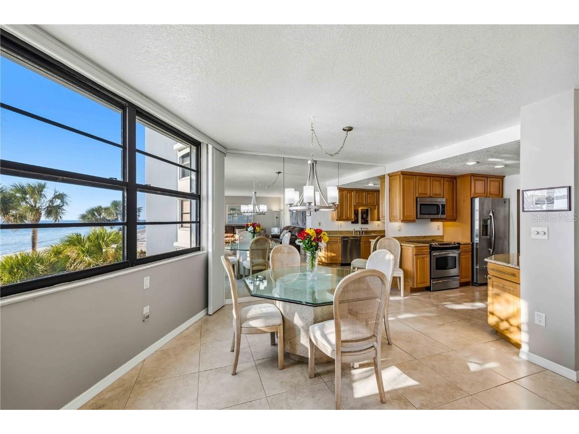 1050 Longboat Club Road #301 Longboat Key FL 34228 - GULF OF MEXICO A4672422 image18