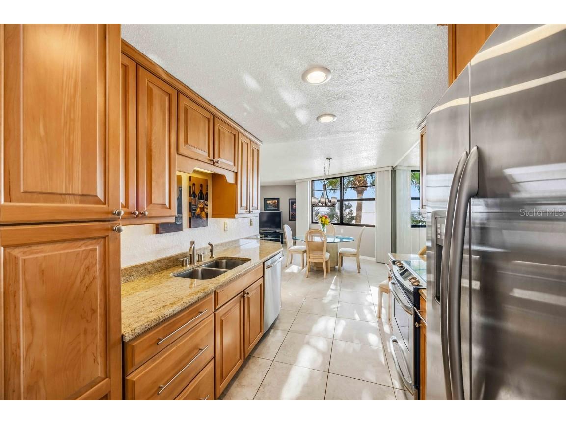 1050 Longboat Club Road #301 Longboat Key FL 34228 - GULF OF MEXICO A4672422 image22