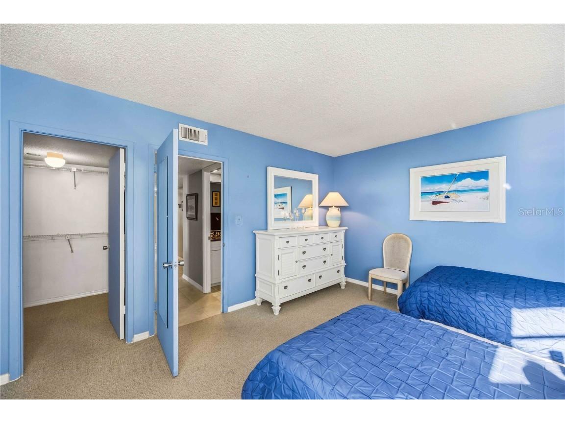 1050 Longboat Club Road #301 Longboat Key FL 34228 - GULF OF MEXICO A4672422 image26