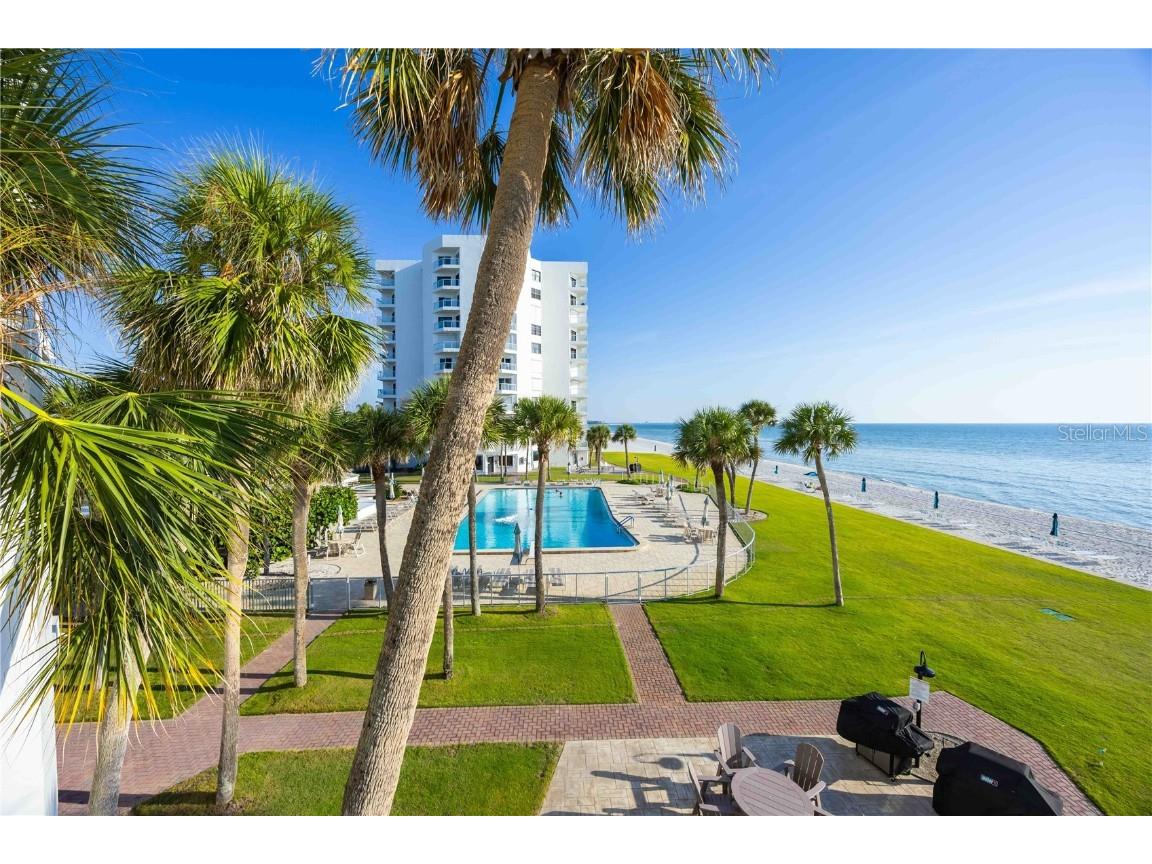1050 Longboat Club Road #301 Longboat Key FL 34228 - GULF OF MEXICO A4672422 image39