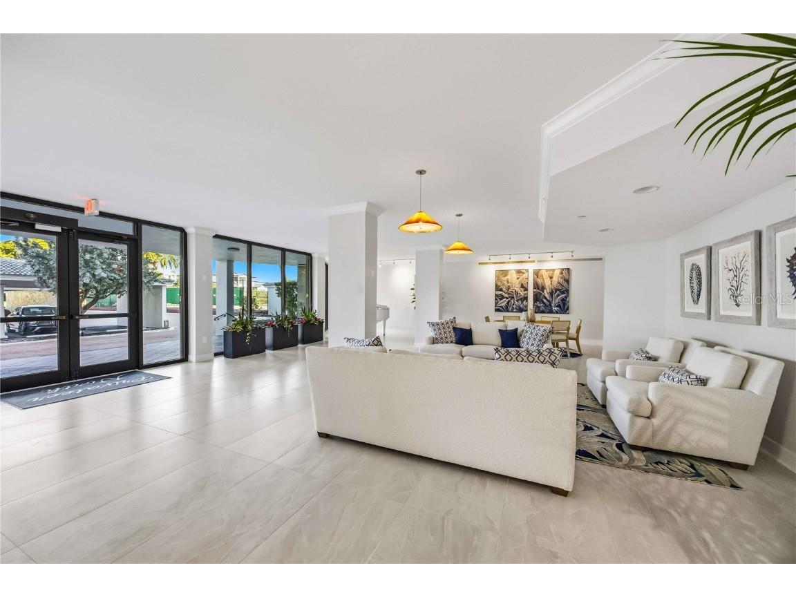 1050 Longboat Club Road #301 Longboat Key FL 34228 - GULF OF MEXICO A4672422 image4