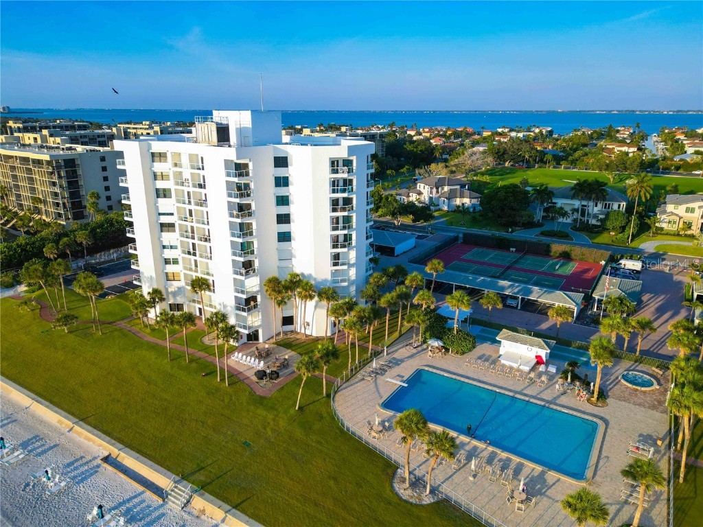 1050 Longboat Club Road #301 Longboat Key FL 34228 - GULF OF MEXICO A4672422 image47