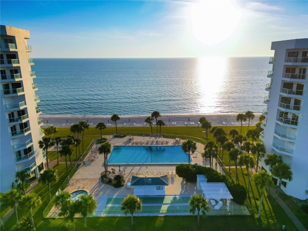 1050 Longboat Club Road #301 Longboat Key FL 34228 - GULF OF MEXICO A4672422 image48
