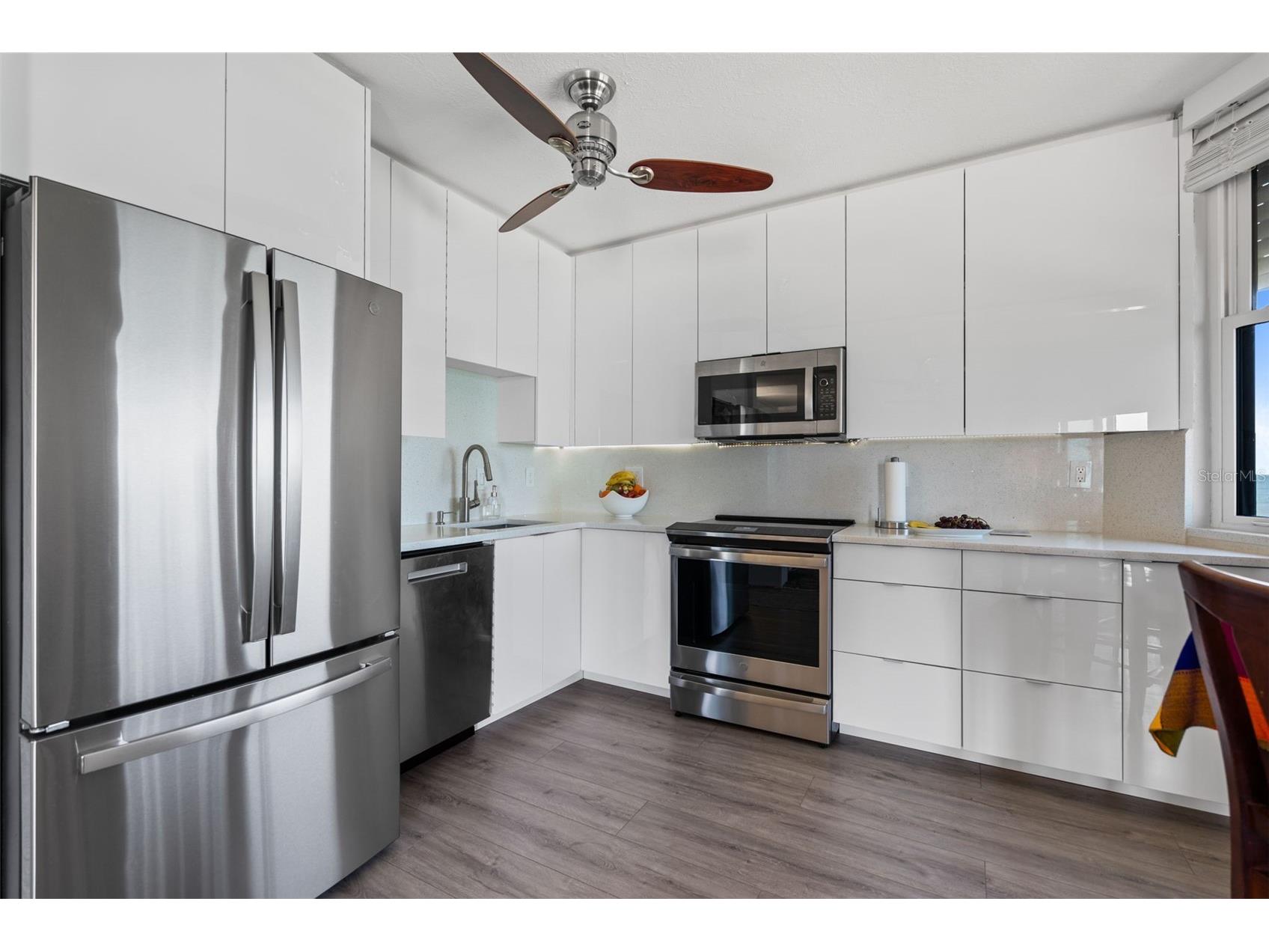 1050 Longboat Club Road #506 Longboat Key FL 34228 - GULF OF AMERICA A4687317 image13