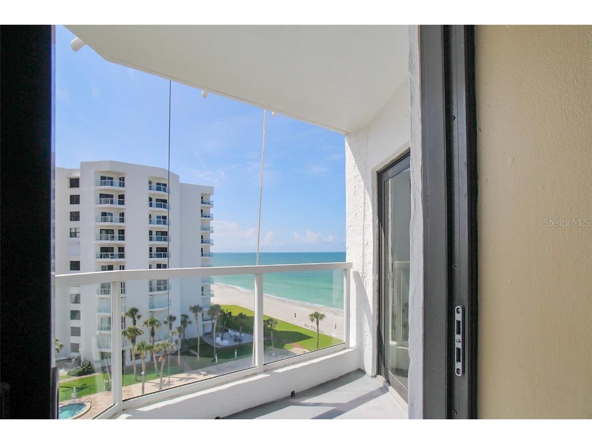 1050 Longboat Club Road #702 Longboat Key FL 34228 A4658787 image12