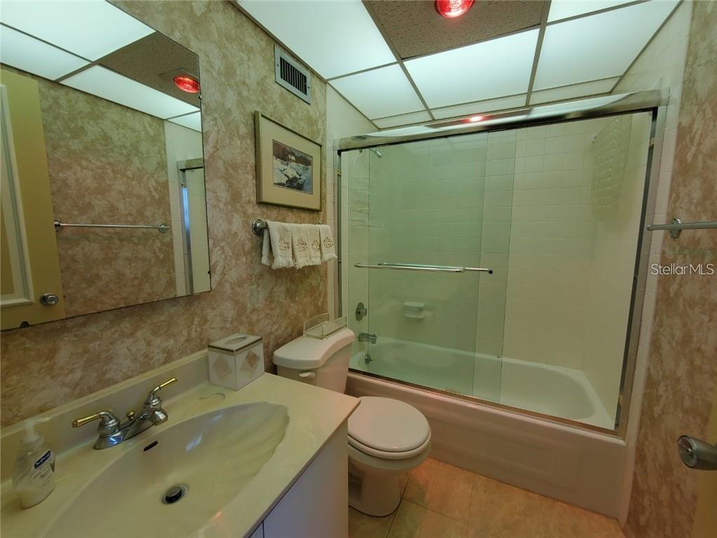 1050 Longboat Club Road #804 Longboat Key FL 34228 A4567693 image21