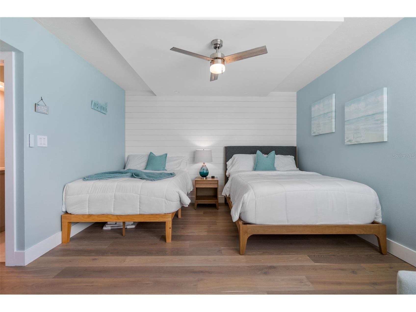 1050 Longboat Club Road #901 Longboat Key FL 34228 A4694717 image23