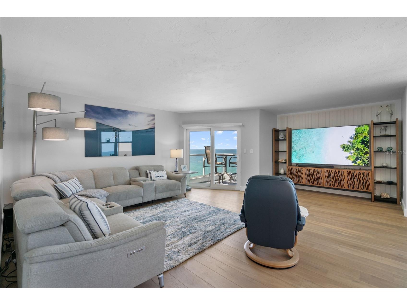 1050 Longboat Club Road #901 Longboat Key FL 34228 A4694717 image3