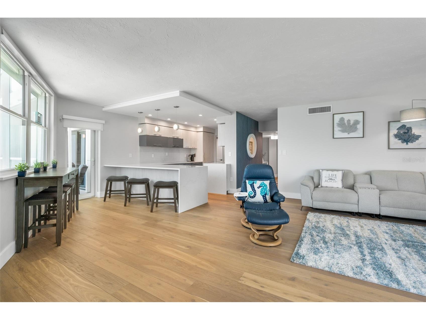 1050 Longboat Club Road #901 Longboat Key FL 34228 A4694717 image4