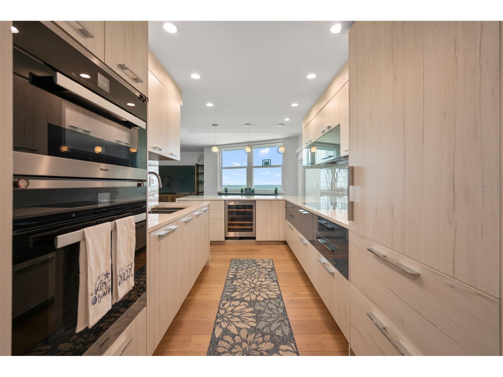 1050 Longboat Club Road #901 Longboat Key FL 34228 A4694717 image9