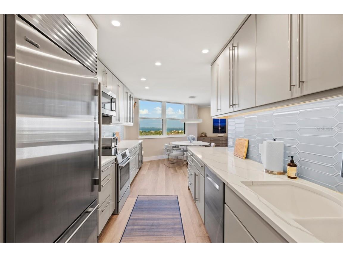 1050 Longboat Club Road #903 Longboat Key FL 34228 - GULF OF MEXICO A4647430 image22