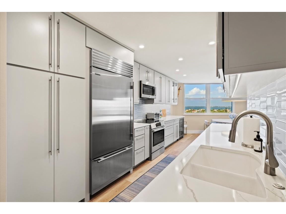 1050 Longboat Club Road #903 Longboat Key FL 34228 - GULF OF MEXICO A4647430 image23