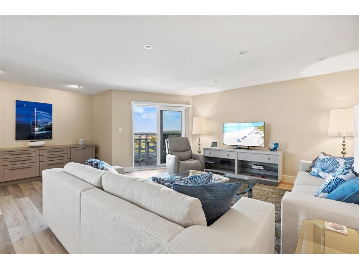 1050 Longboat Club Road #903 Longboat Key FL 34228 - GULF OF MEXICO A4647430 image7