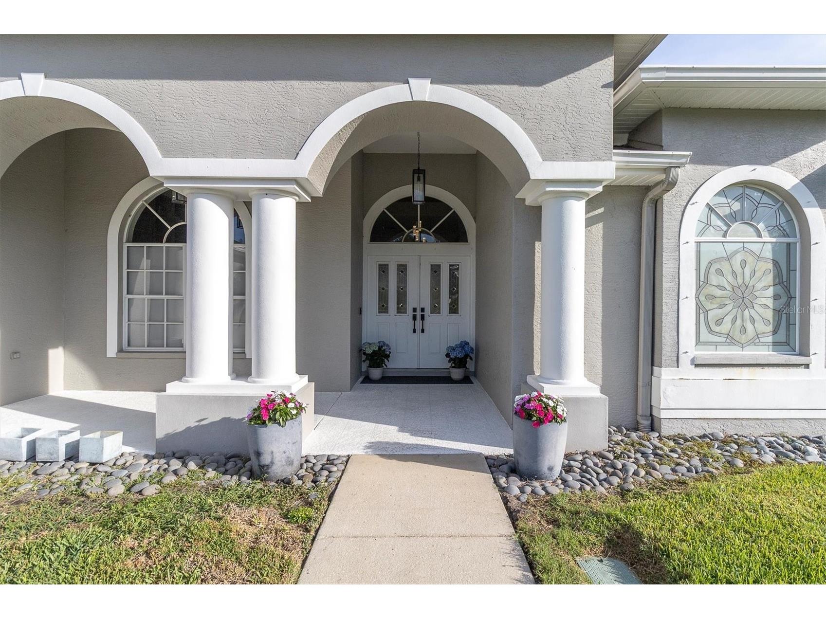 1050 Maravista Drive Trinity FL 34655 W7884583 image2