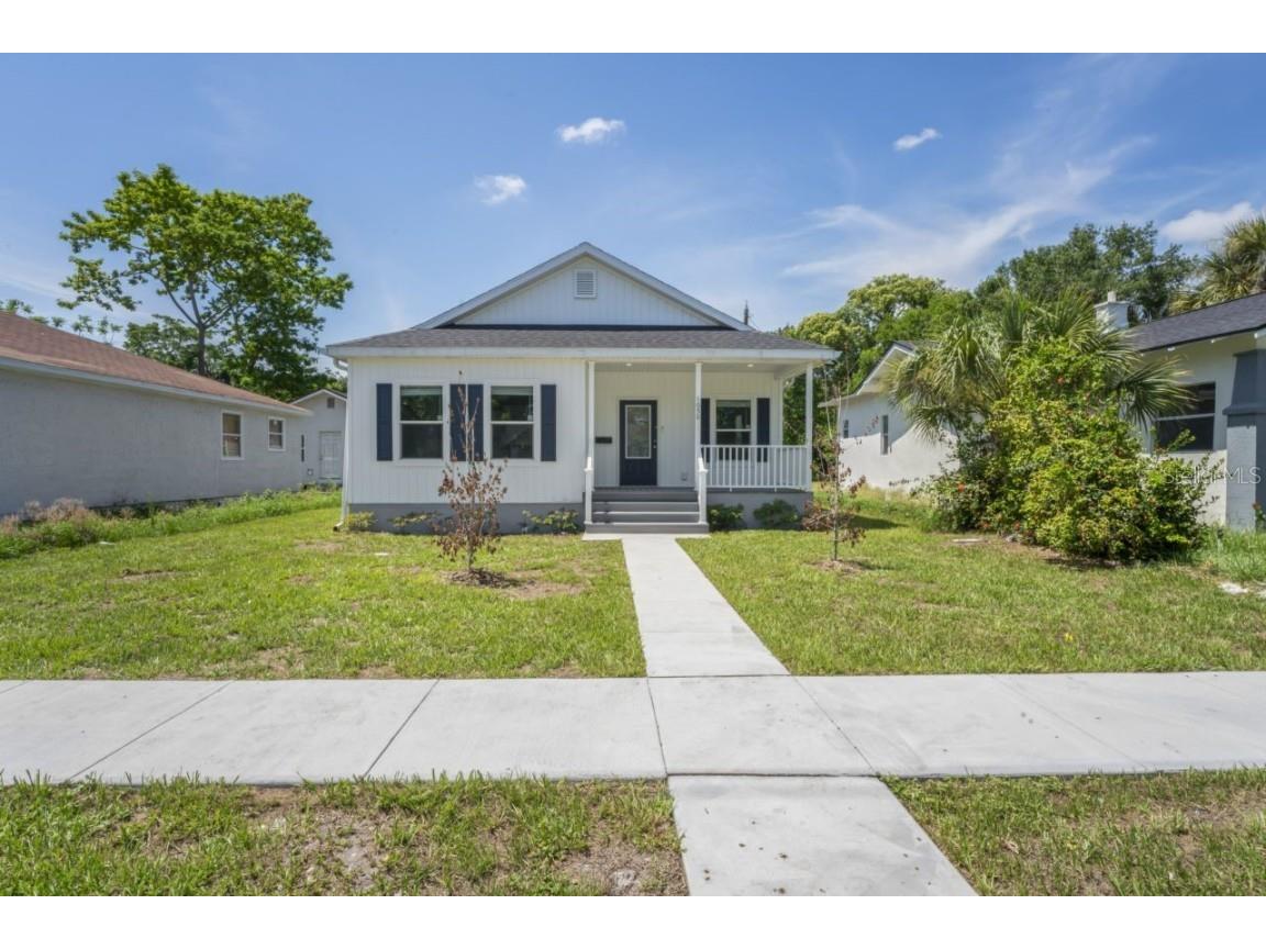 1050 Melrose Avenue S Saint Petersburg FL 33705 U8249294 image1
