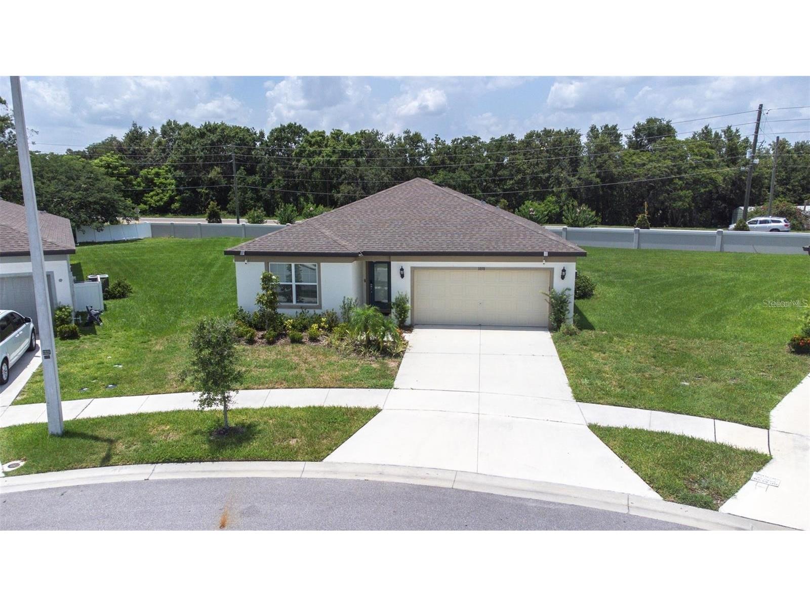 1050 Michelangelo Lane Winter Haven FL 33884 P4938891 image1