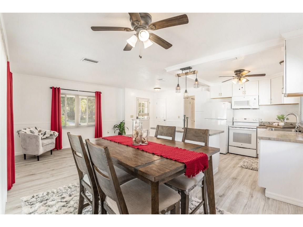 1050 N Midiron Point Crystal River FL 34429 TB8452357 image11