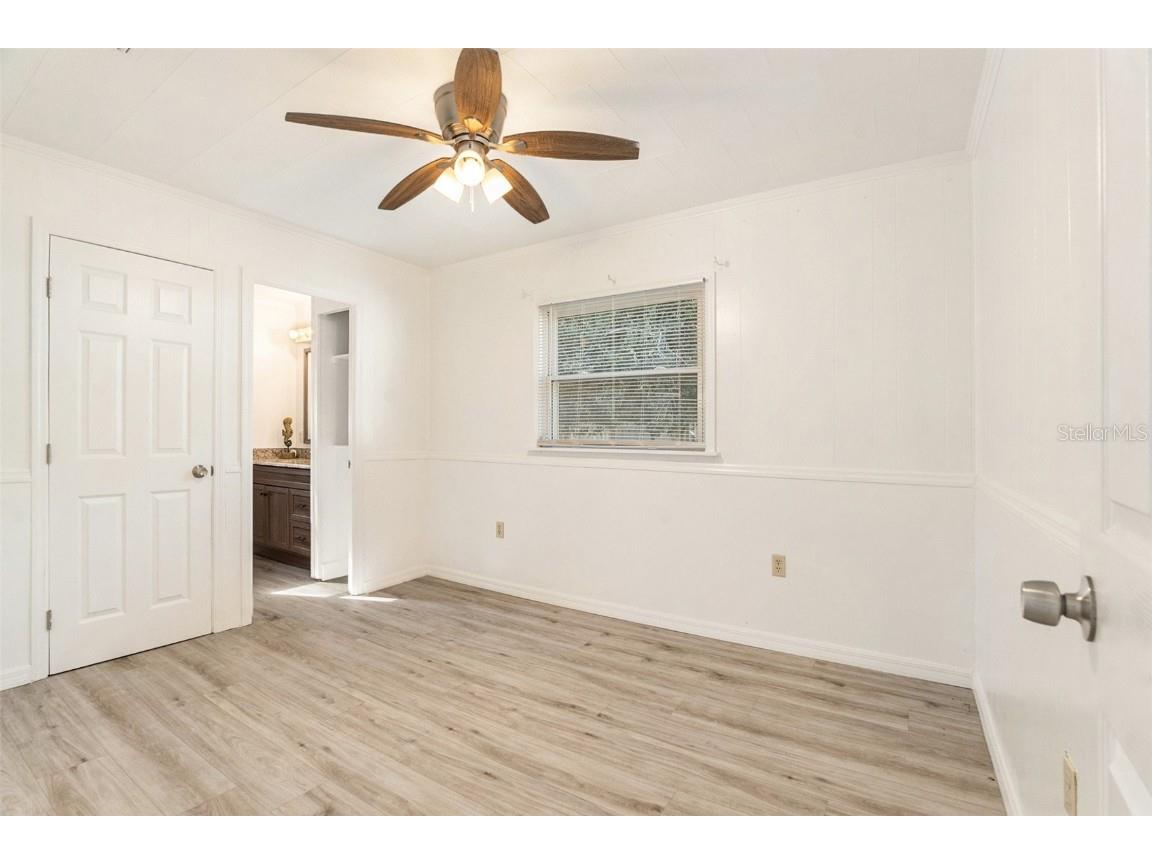 1050 N Midiron Point Crystal River FL 34429 TB8452357 image16