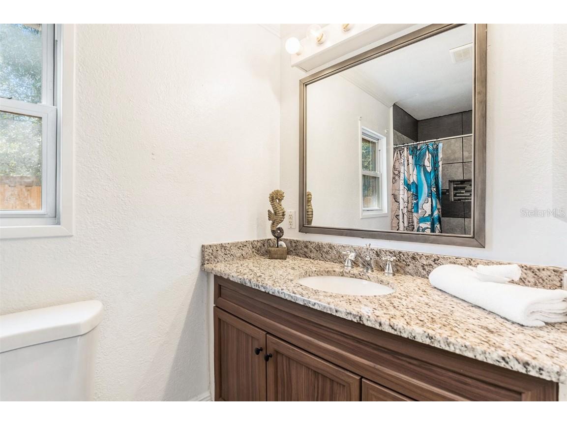 1050 N Midiron Point Crystal River FL 34429 TB8452357 image20