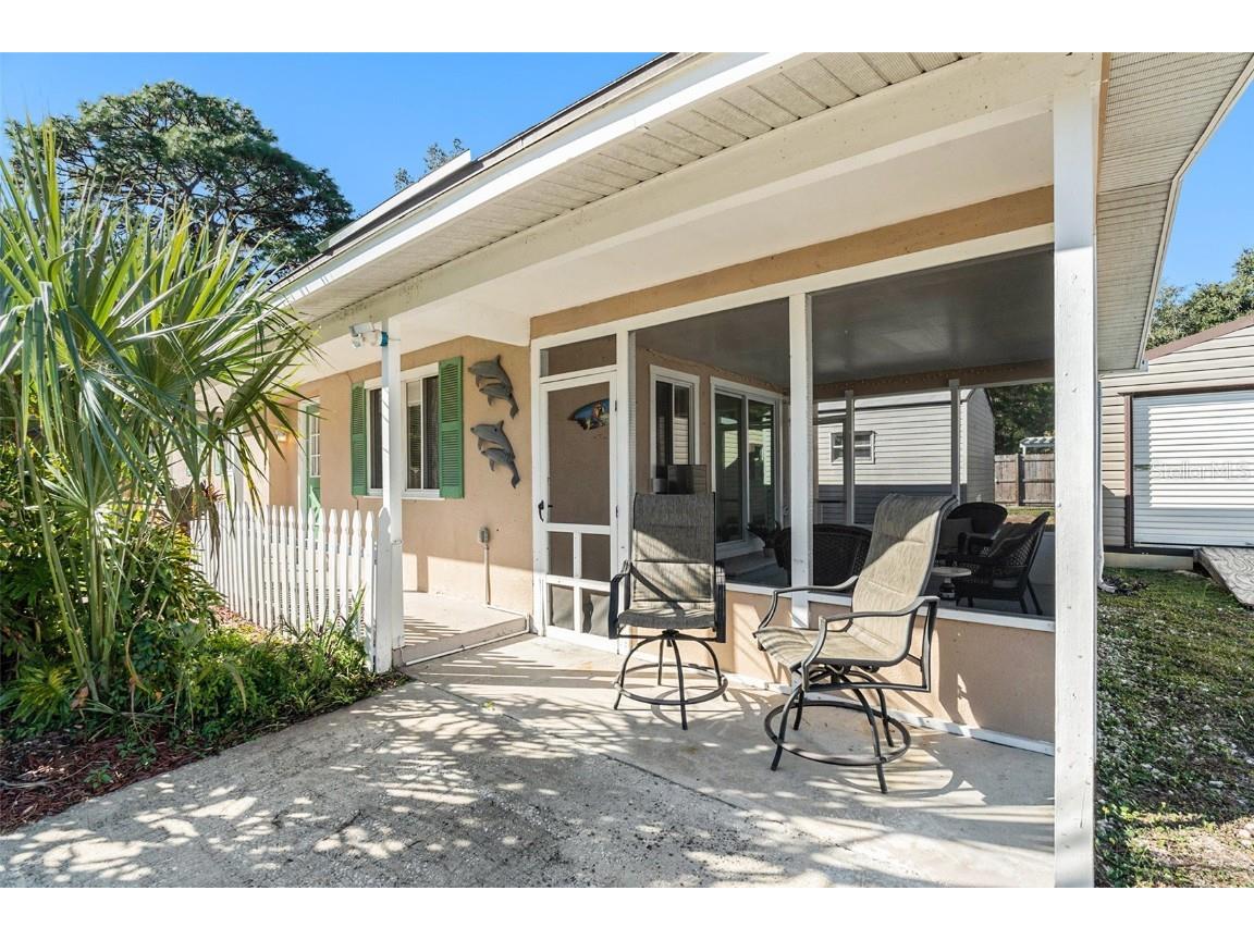 1050 N Midiron Point Crystal River FL 34429 TB8452357 image5