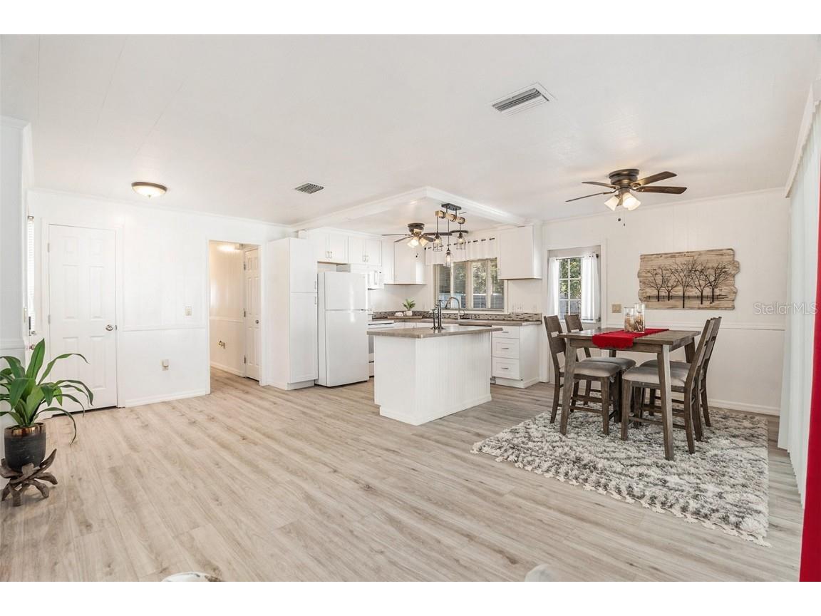 1050 N Midiron Point Crystal River FL 34429 TB8452357 image9