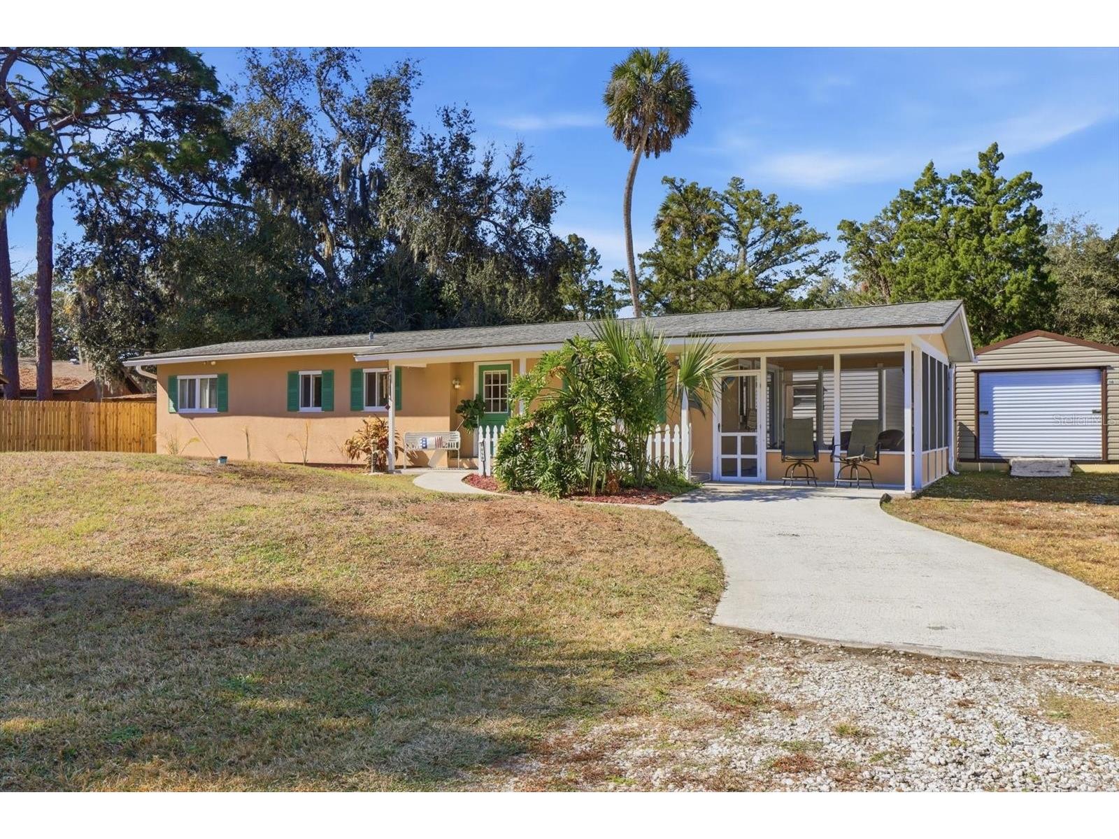 1050 N Midiron Point Crystal River FL 34429 TB8472179 image1