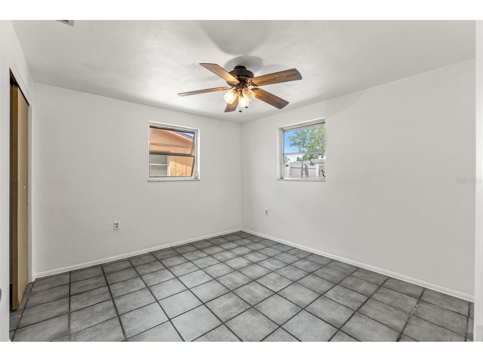 1050 Saxon Lane Holiday FL 34691 W7884854 image14