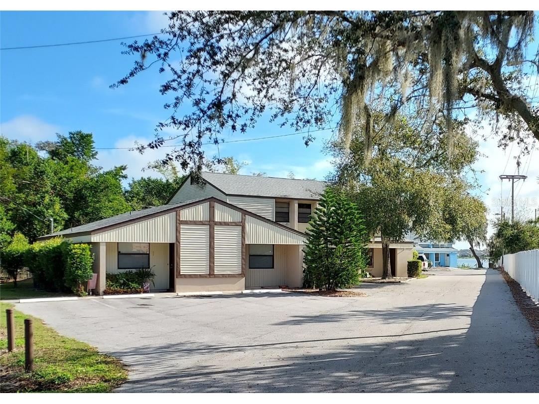 1050 Spirit Lake Road Winter Haven FL 33880 - LAKE SEARS P4932710 image1