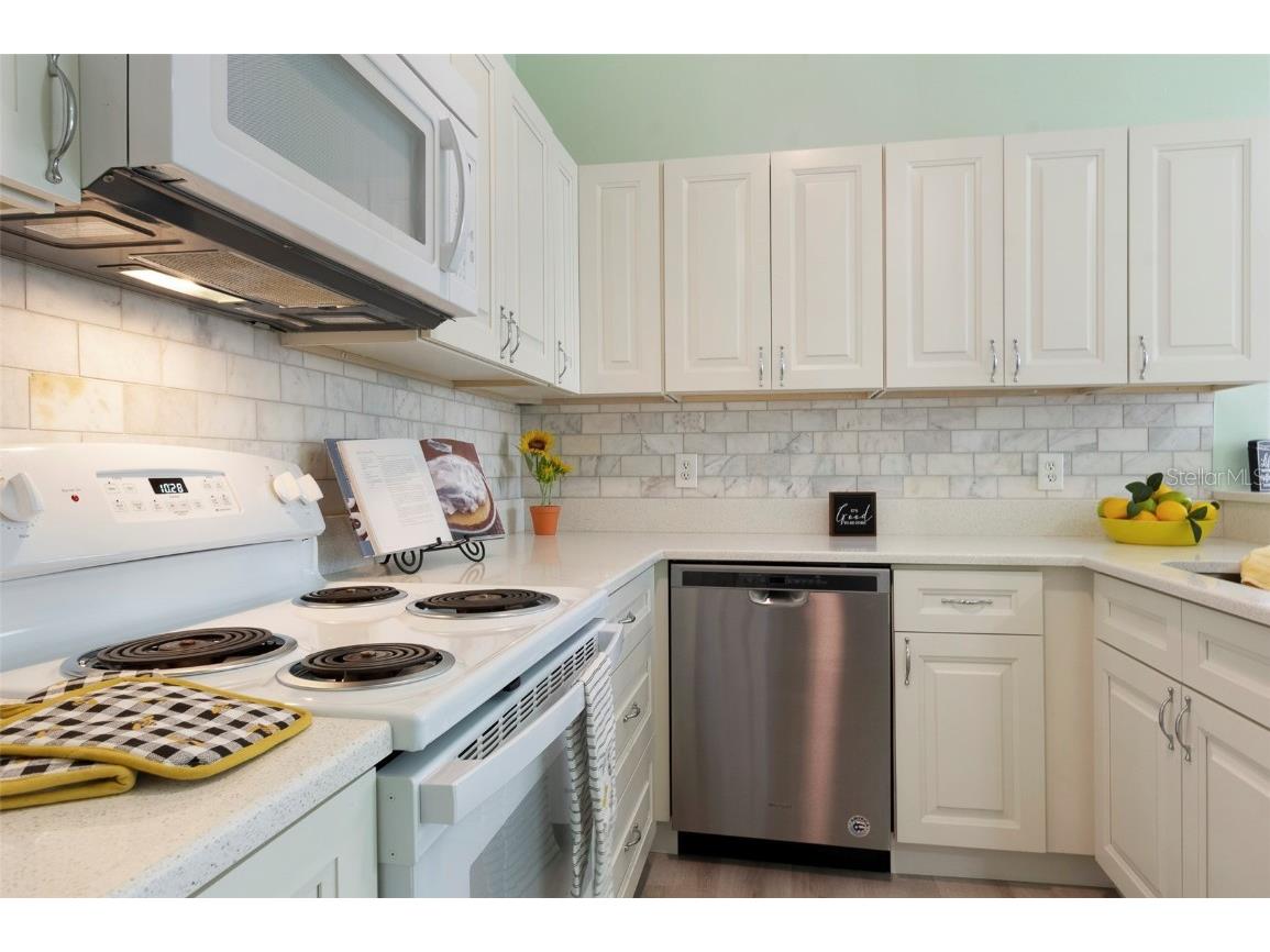 1050 Starkey Road #208 Largo FL 33771 TB8412932 image13