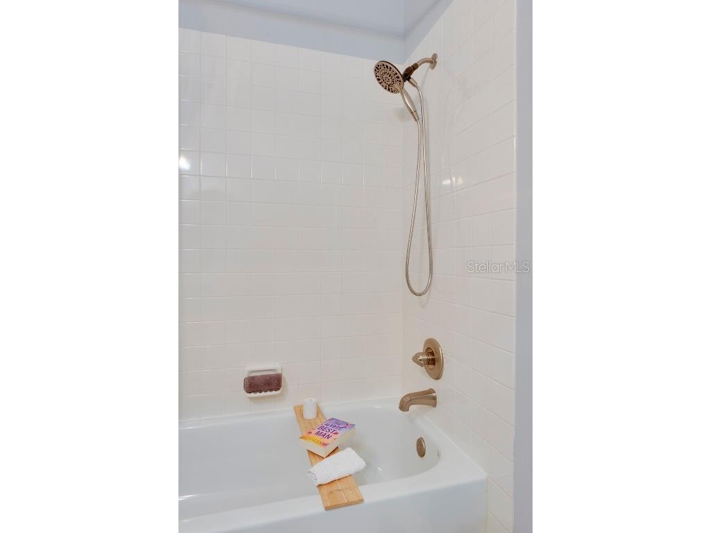 1050 Starkey Road #208 Largo FL 33771 TB8412932 image23