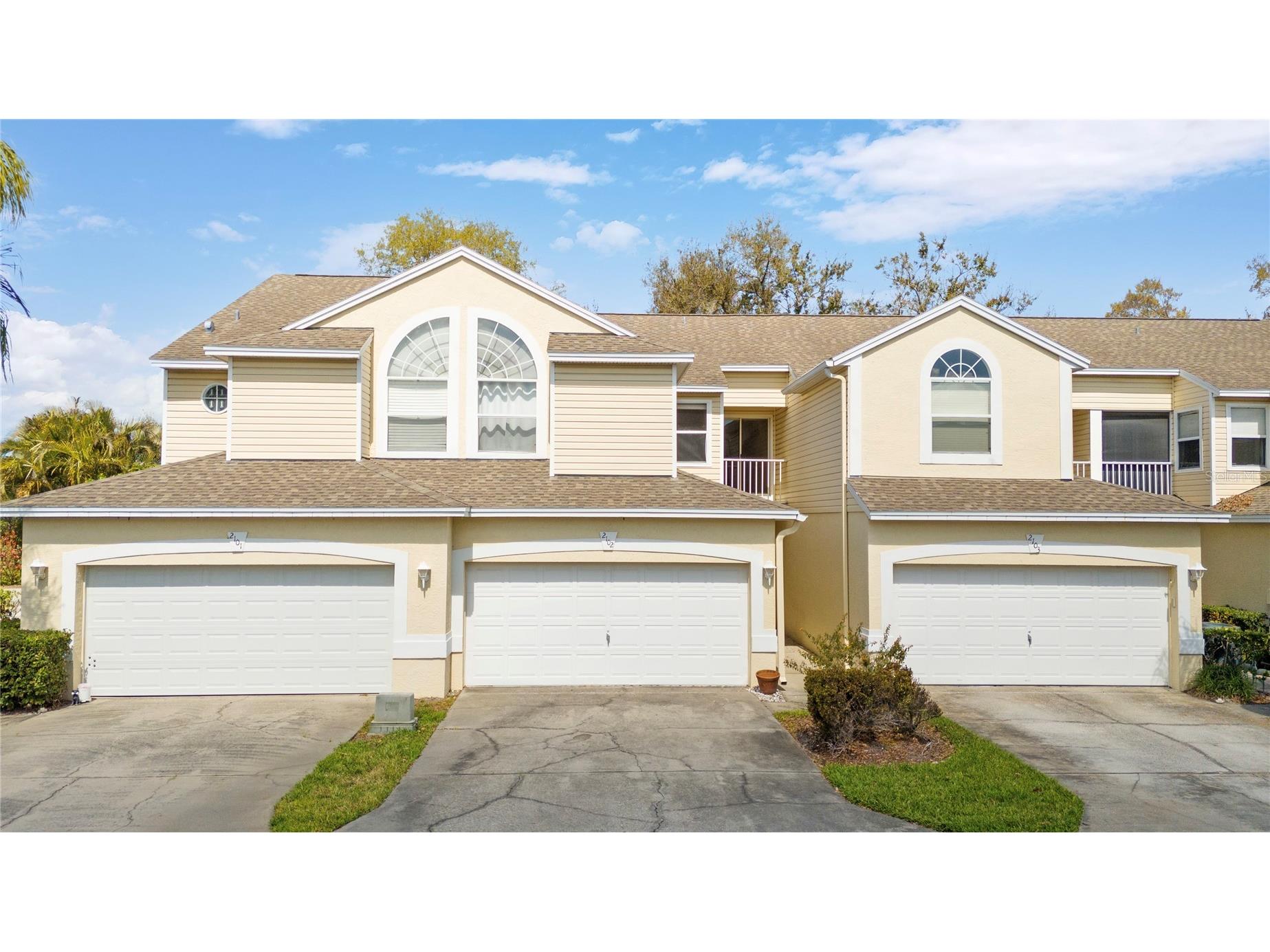 1050 Starkey Road #2102 Largo FL 33771 TB8483889 image1