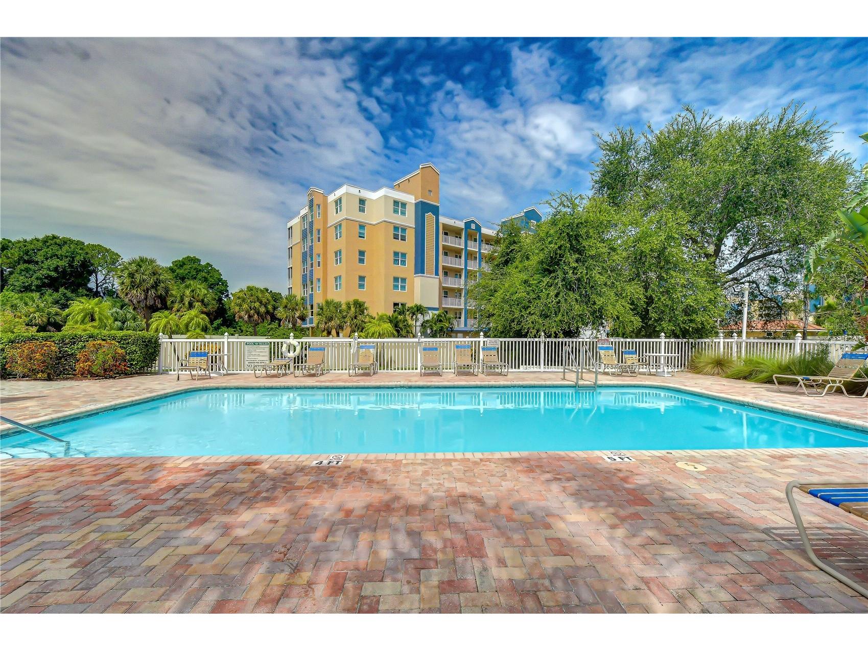 1050 Starkey Road #2105 Largo FL 33771 TB8521991 image23