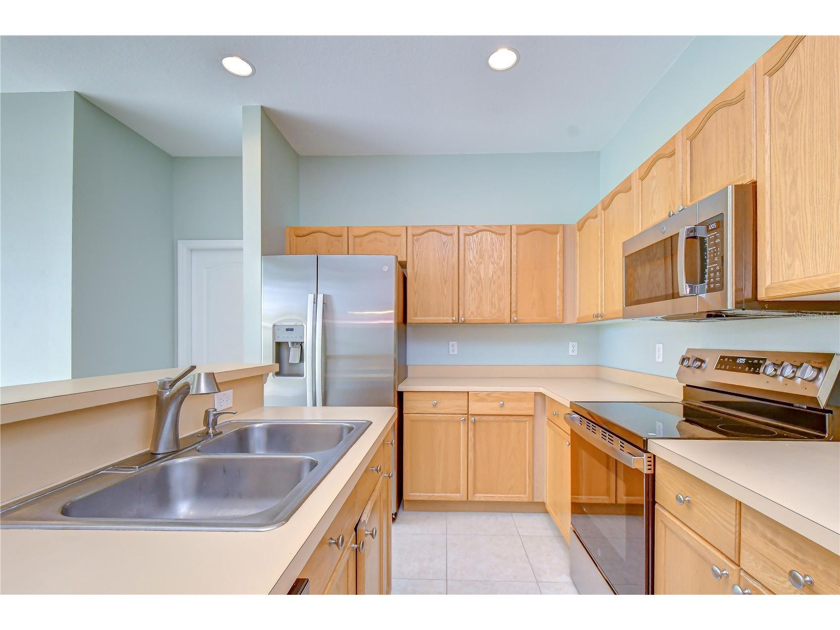 1050 Starkey Road #2105 Largo FL 33771 TB8521991 image44