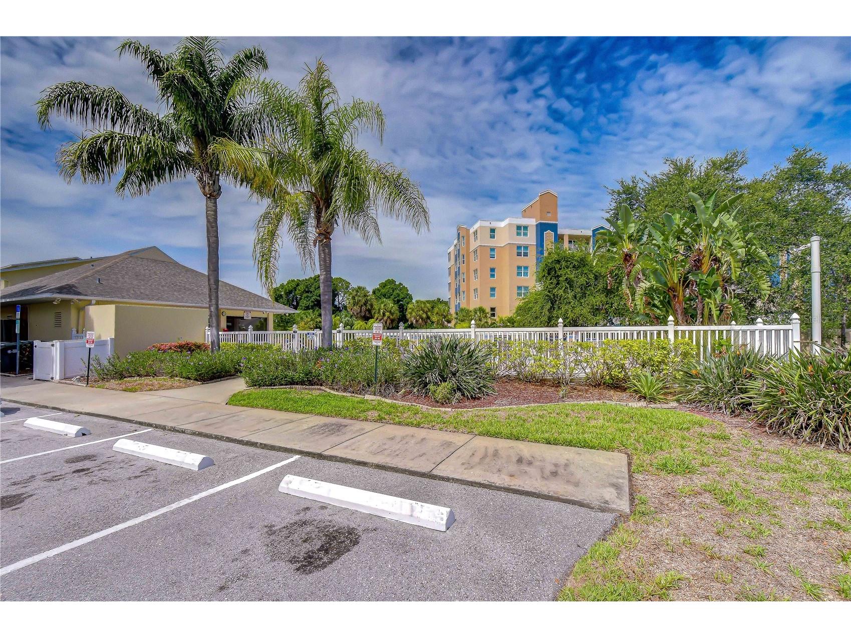 1050 Starkey Road #2105 Largo FL 33771 TB8521991 image87