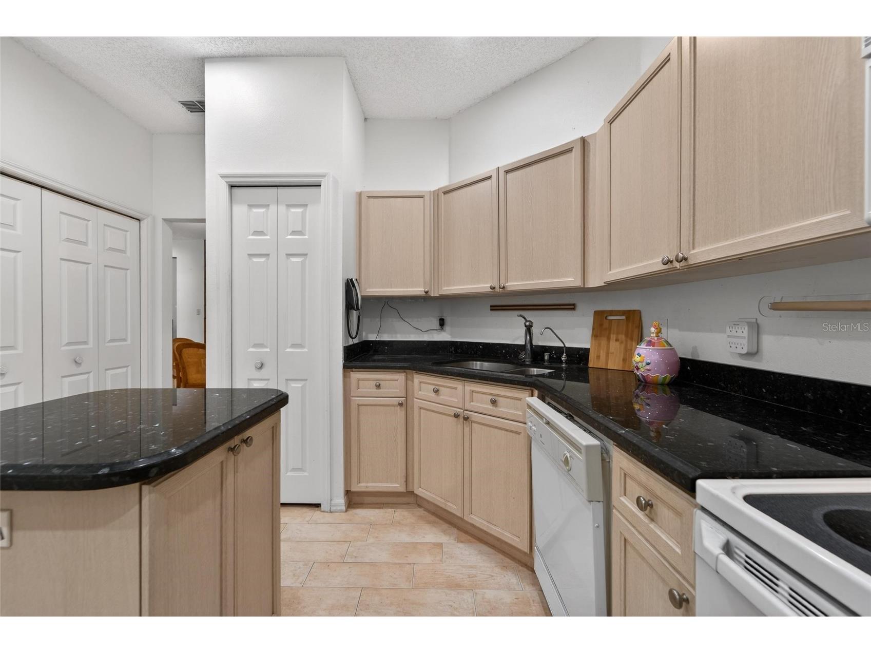1050 Starkey Road #509 Largo FL 33771 TB8497847 image17