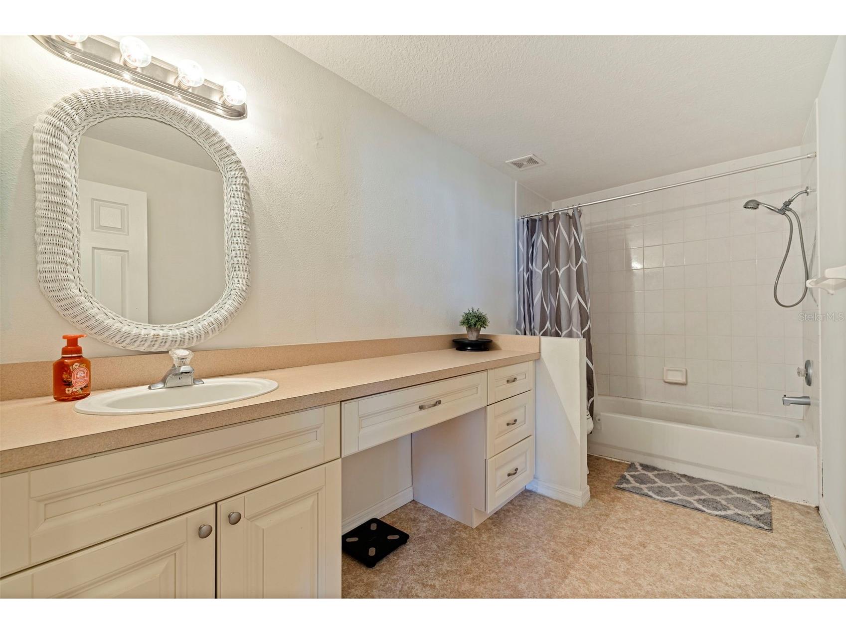 1050 Starkey Road #602 Largo FL 33771 TB8457523 image29