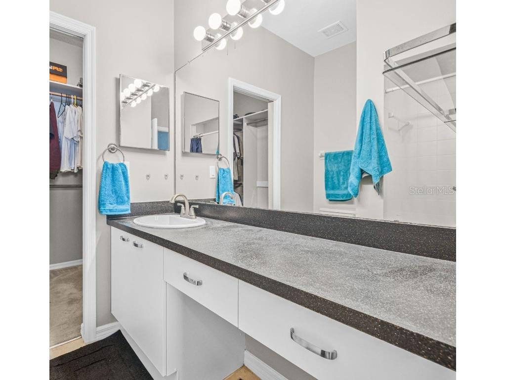 1050 Starkey Road #604 Largo FL 33771 O6331990 image17