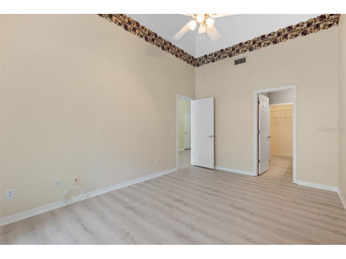 1050 Starkey Road #704 Largo FL 33771 TB8398671 image14