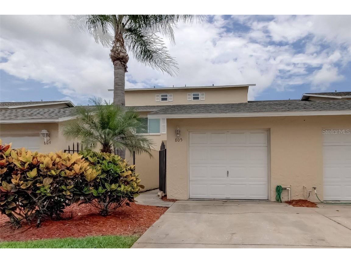 1050 Starkey Road #805 Largo FL 33771 U8204638 image1