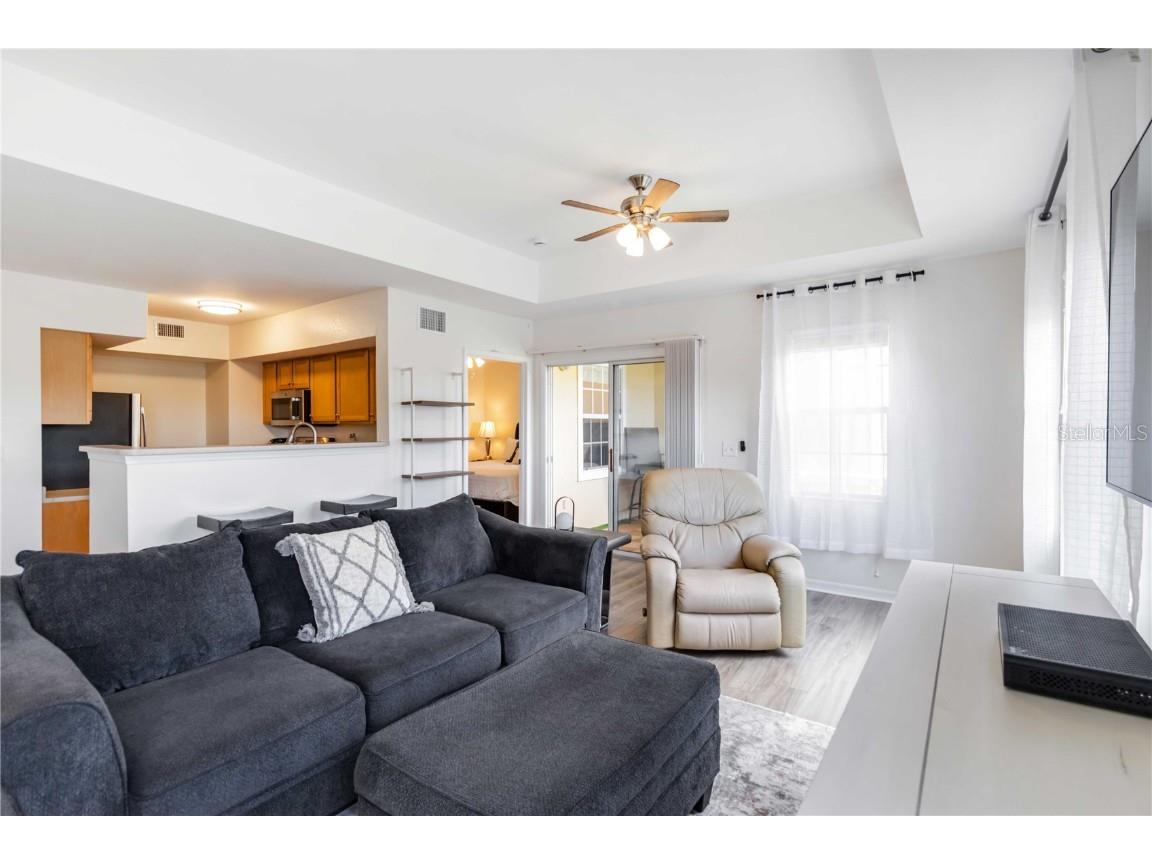 1050 Villagio Circle #206 Sarasota FL 34237 A4661090 image12