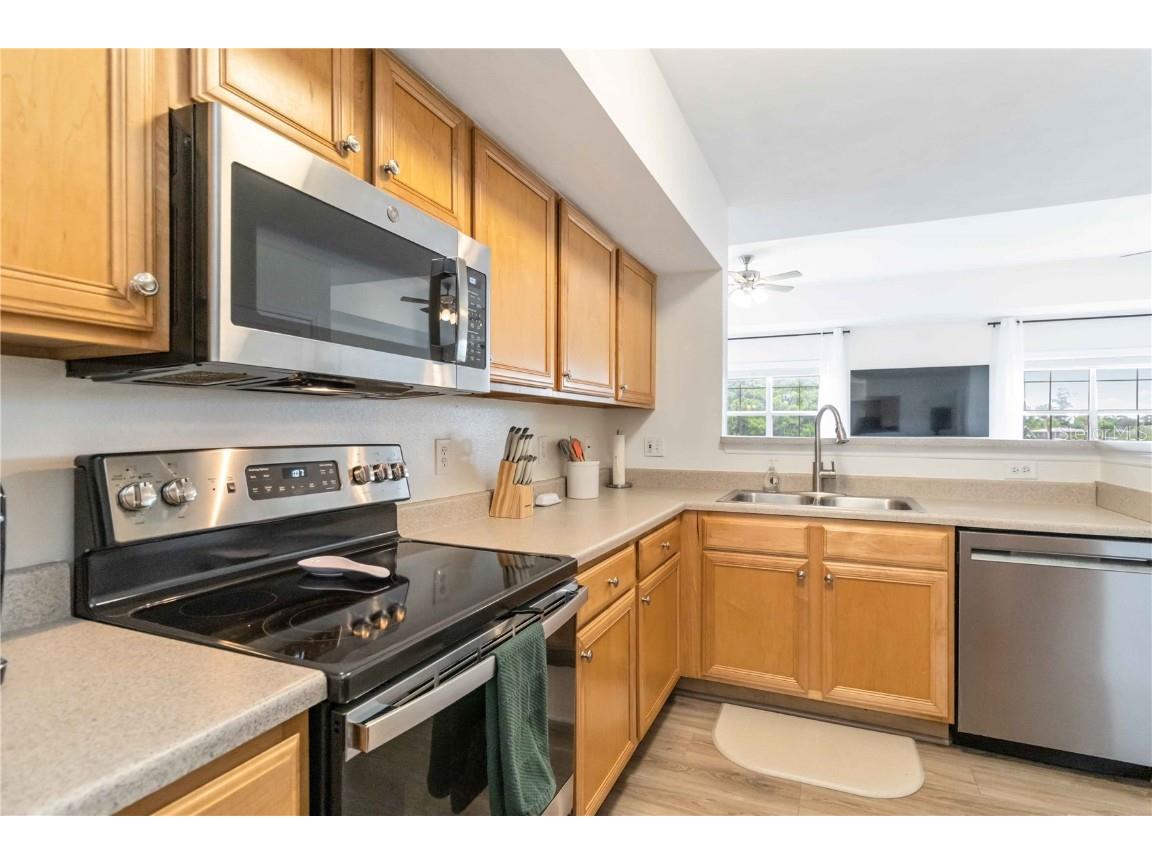 1050 Villagio Circle #206 Sarasota FL 34237 A4661090 image18