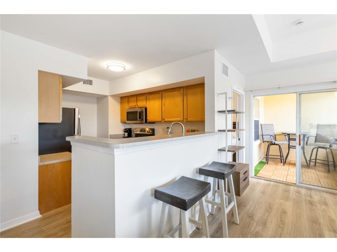 1050 Villagio Circle #206 Sarasota FL 34237 A4661090 image21