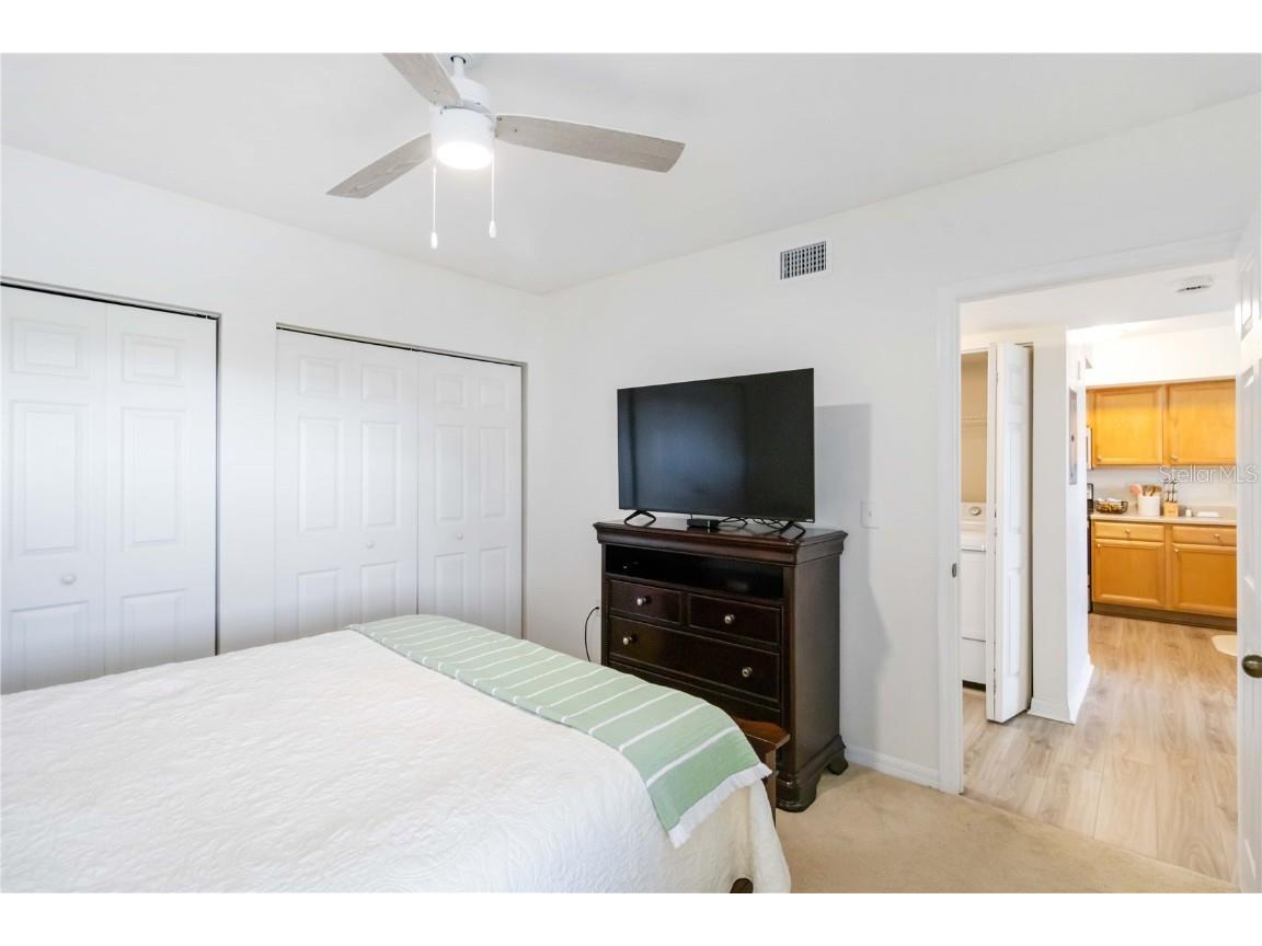 1050 Villagio Circle #206 Sarasota FL 34237 A4661090 image32