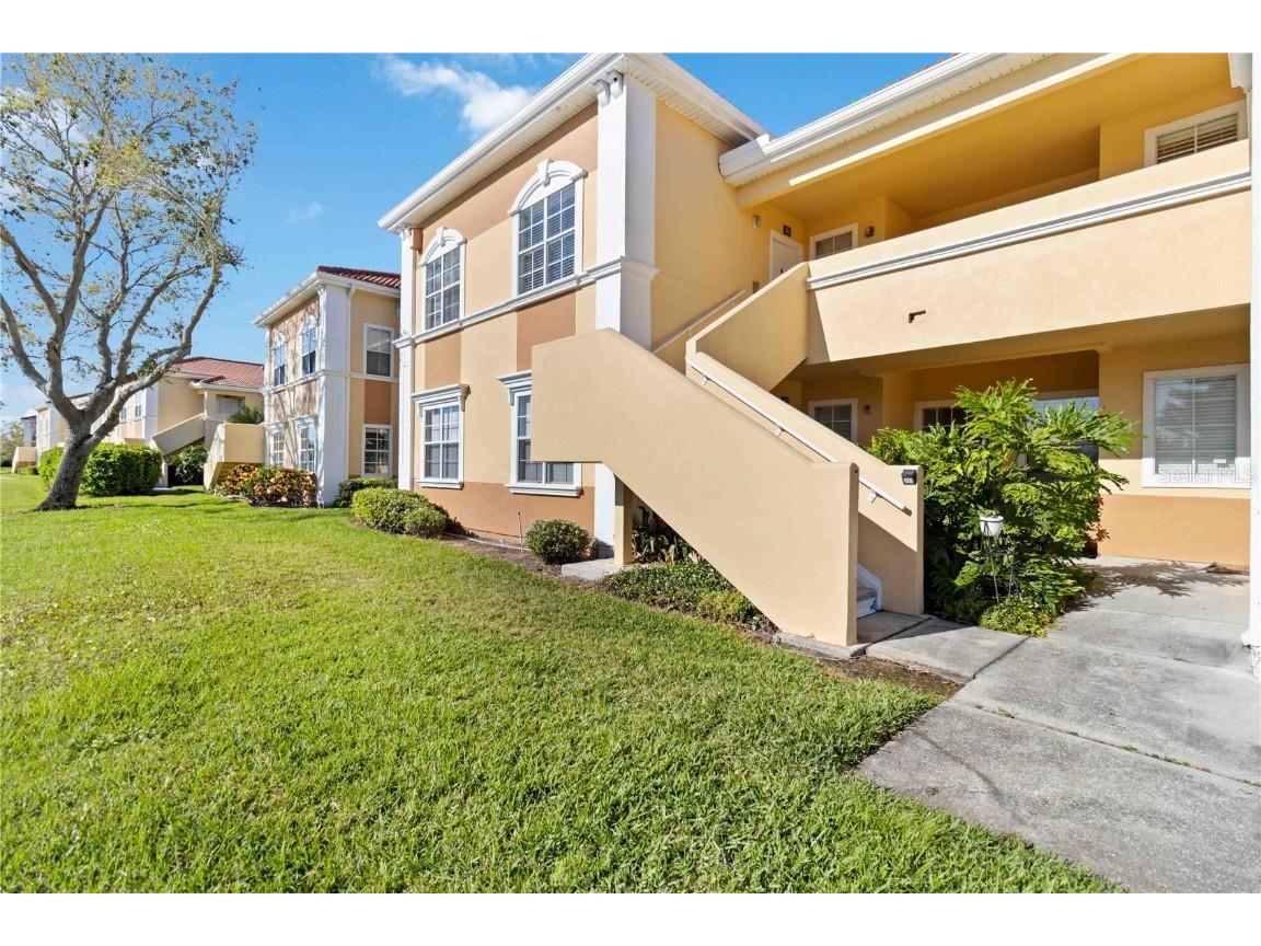 1050 Villagio Circle #206 Sarasota FL 34237 A4661090 image4